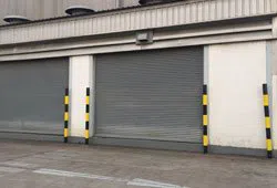 San Gabriel Garage Doors Store San Gabriel, CA 626-569-7571 - rolling-garage-side